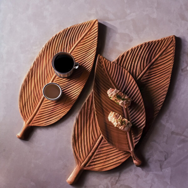 Wooden leaf refreshment plate (set of 3) - woodin water